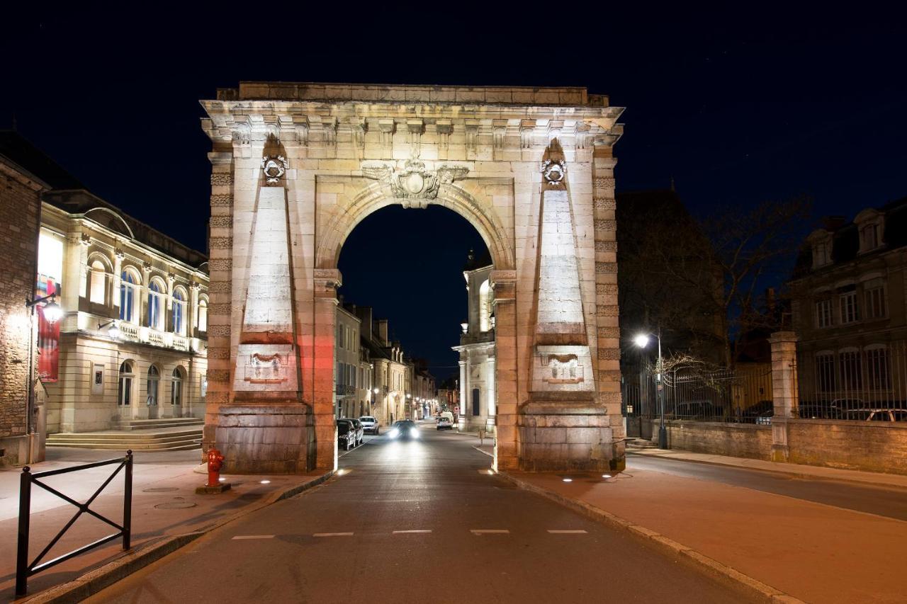 Les Cles De La Porte Saint-Nicolas - Parking - Centre Beaune  Eksteriør billede